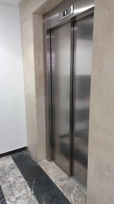 Appartement Cosy Au Coeur De Marrakech Avec Piscine 마라케시 외부 사진